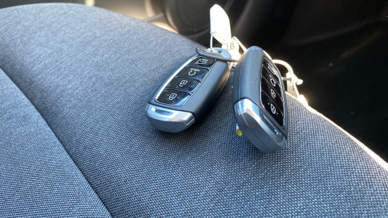 Hyundai INSTER 85kW 01 49kWh 5dr Auto Electric Hatchback